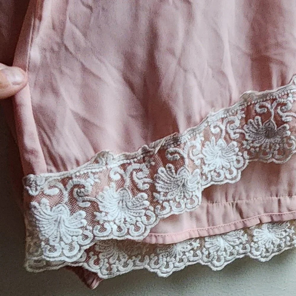 Tobi Pink Open Sleeve Lace Blouse Size Medium